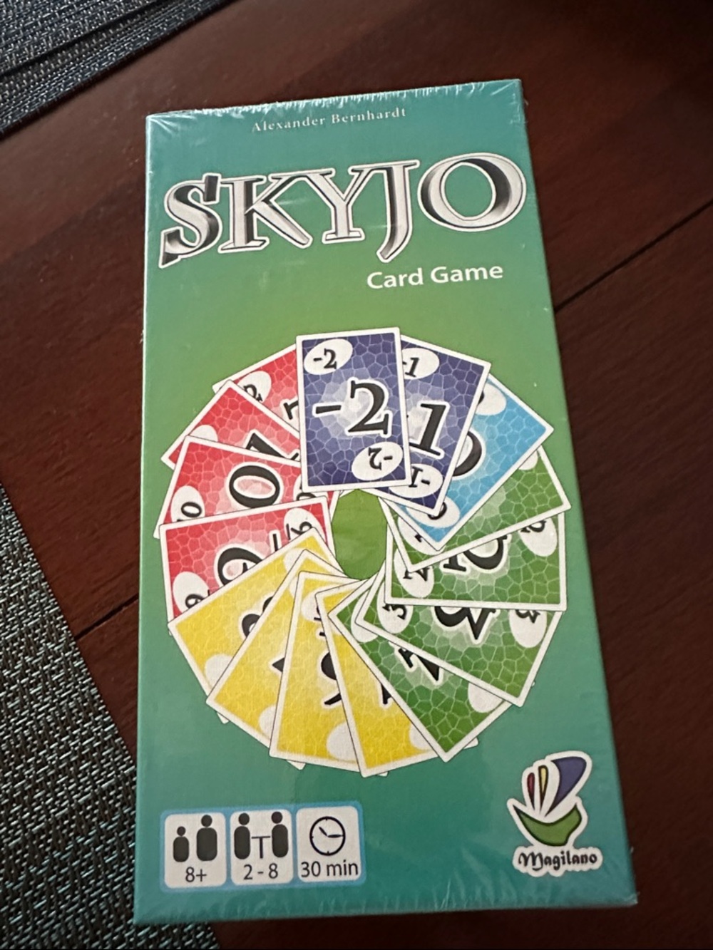 Skyjo Card Game by - Green